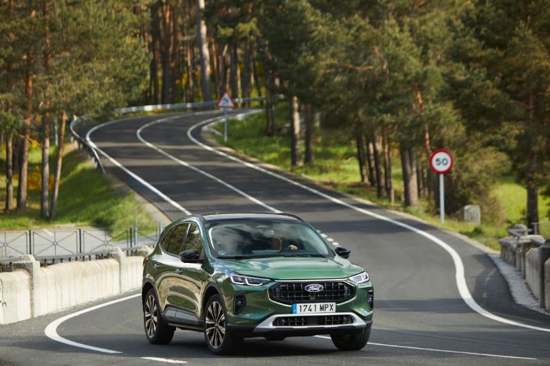 Vylepšený Ford Kuga přichází s technologií asistované jízdy BlueCruise