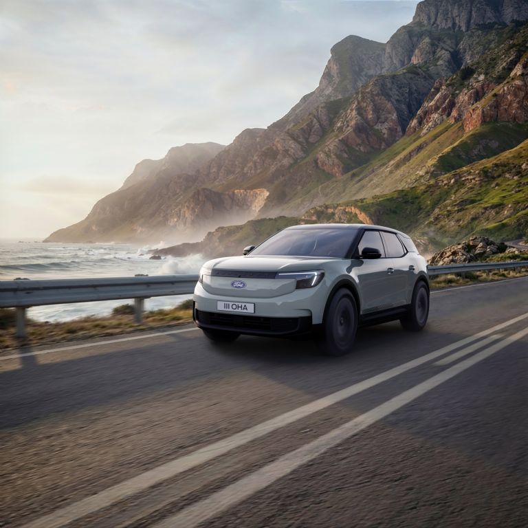 Elektrický Ford Explorer získává nové technologie a delší dojezd